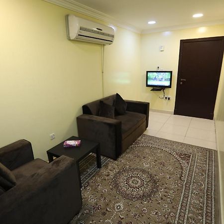 Al Eairy Apartment- Dammam 3 Al Mubarakiyah Bagian luar foto