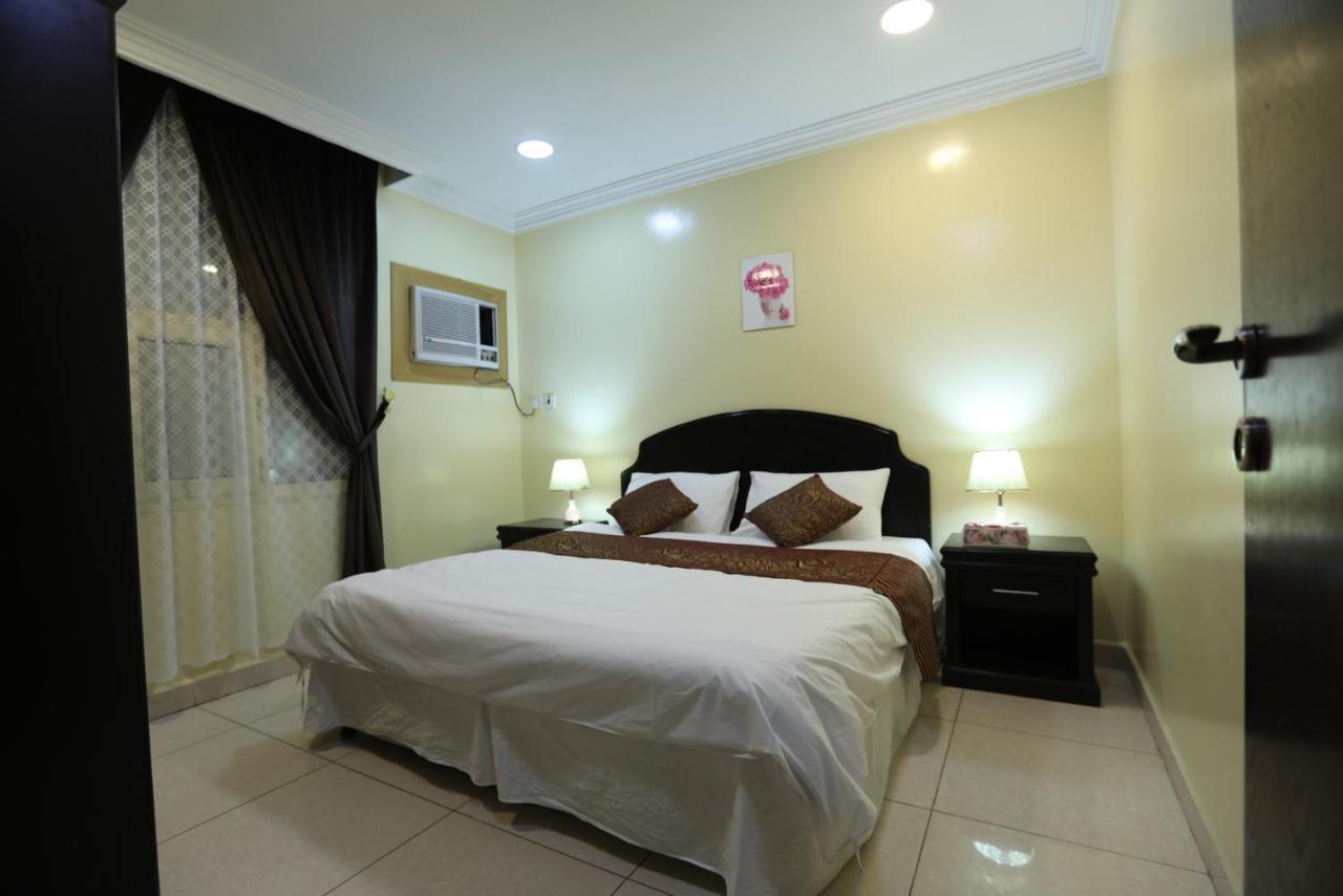 Al Eairy Apartment- Dammam 3 Al Mubarakiyah Bagian luar foto