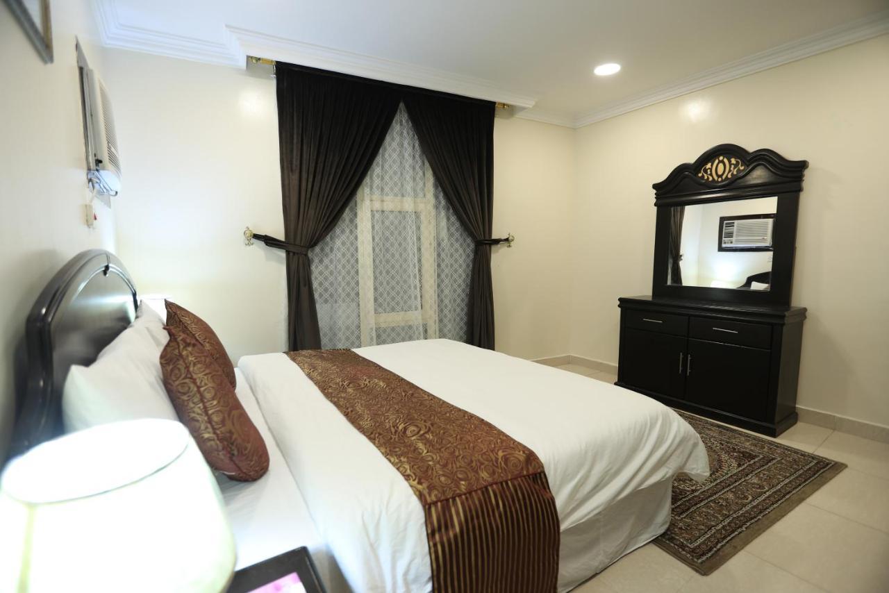 Al Eairy Apartment- Dammam 3 Al Mubarakiyah Bagian luar foto