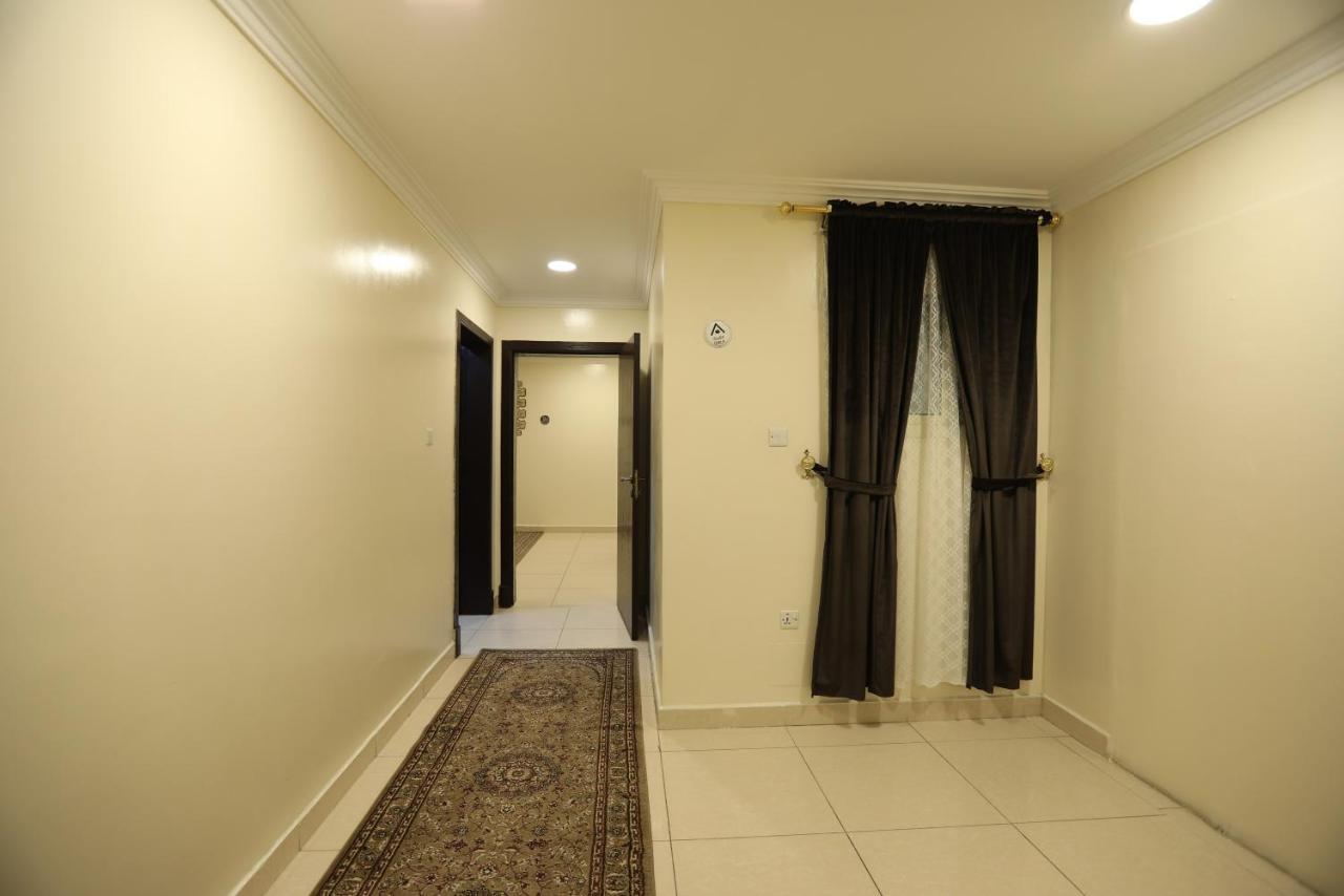 Al Eairy Apartment- Dammam 3 Al Mubarakiyah Bagian luar foto